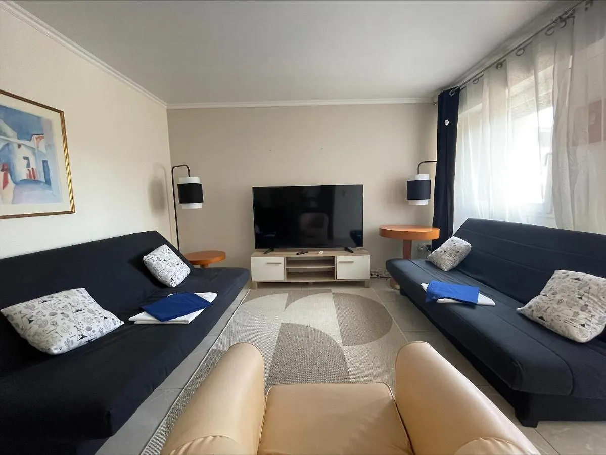 Villa Maupassant 06 Cannes 0*,  Fransa
